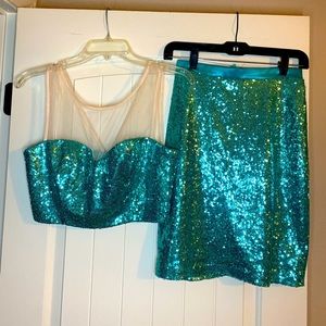 Sequin Two Piece Skirt Set Size 7